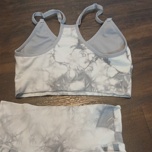 PINK Victoria's Secret Gray and White Marble Workout Set - Picture 6 of 7